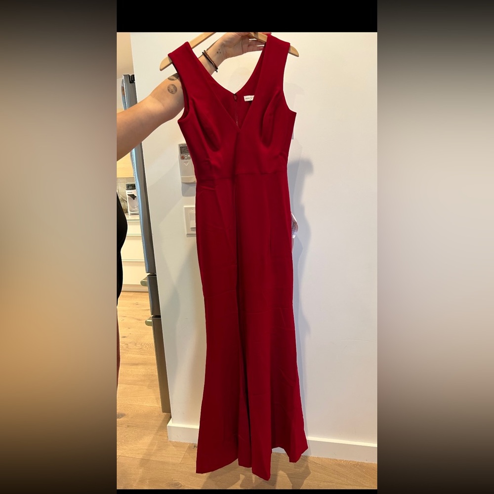 Elegant Red Sleeveless Dress